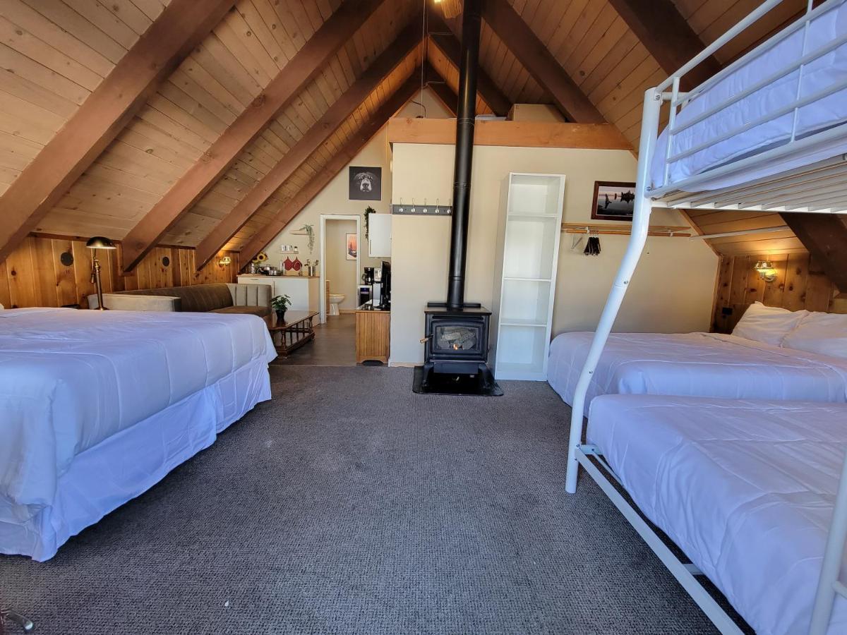 Cinnamon Bear Inn Маммот Лейкс Экстерьер фото