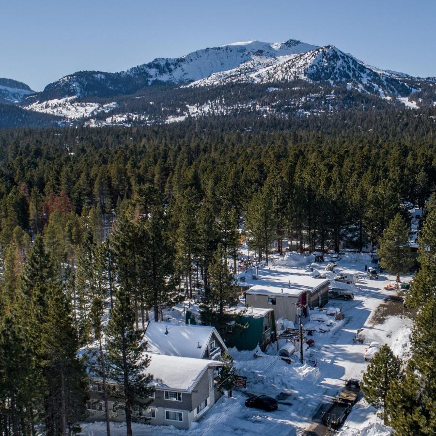 Cinnamon Bear Inn Маммот Лейкс Экстерьер фото