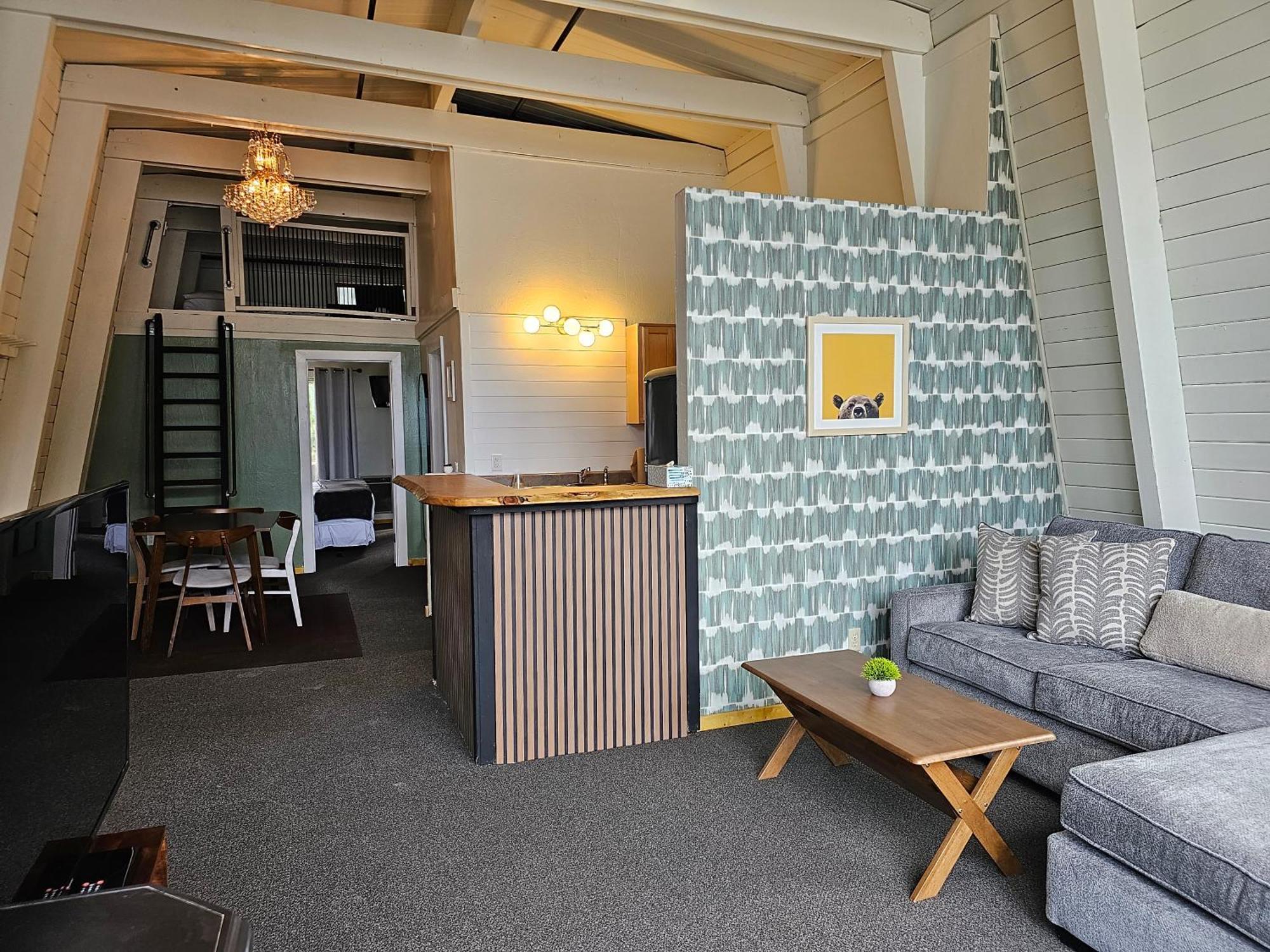 Cinnamon Bear Inn Маммот Лейкс Экстерьер фото