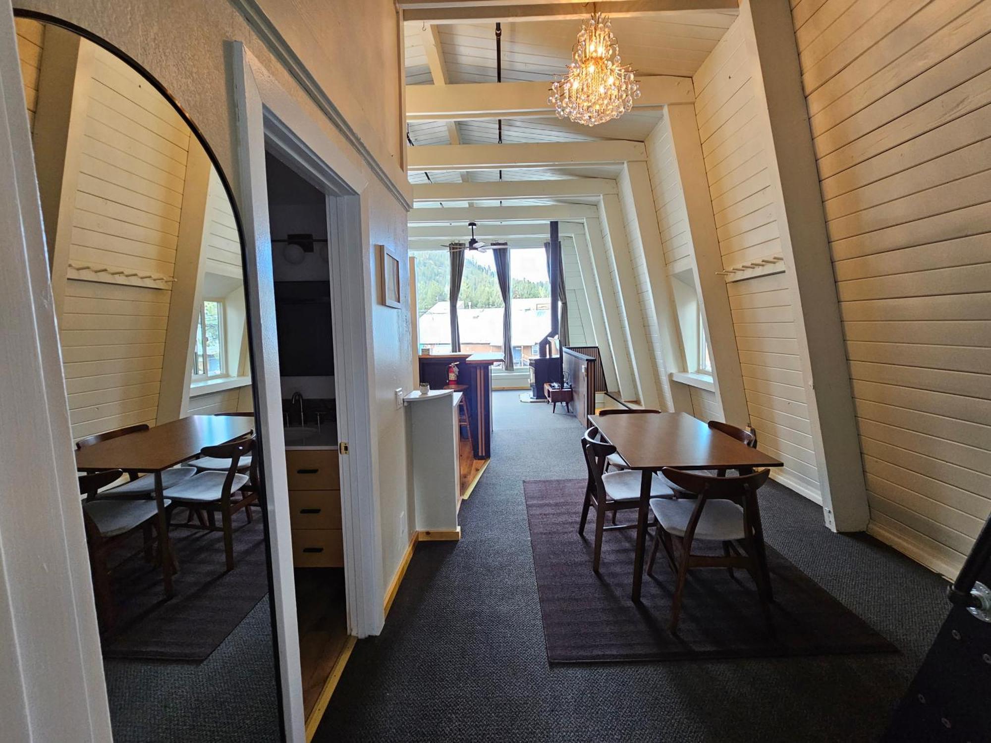 Cinnamon Bear Inn Маммот Лейкс Экстерьер фото