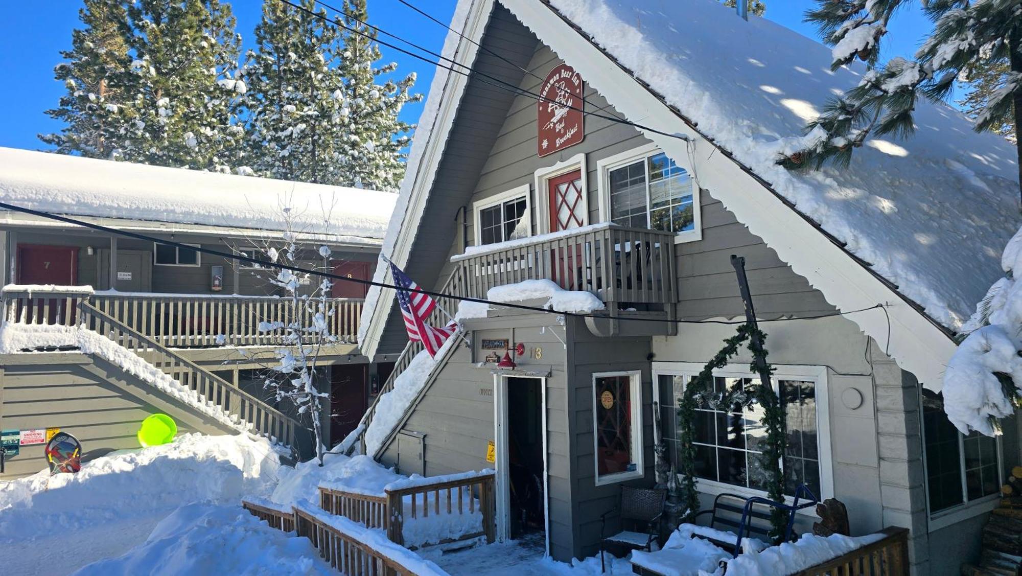 Cinnamon Bear Inn Маммот Лейкс Экстерьер фото